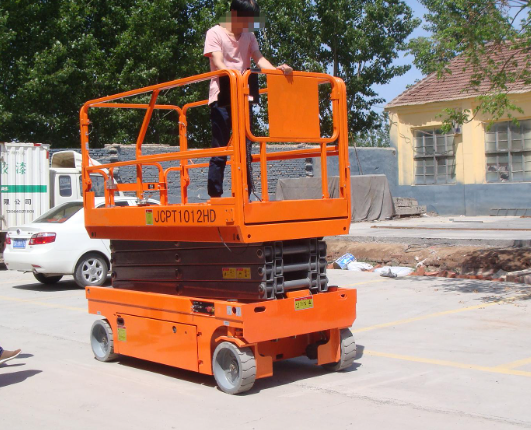 延平移动式升降平台规格与使用规范